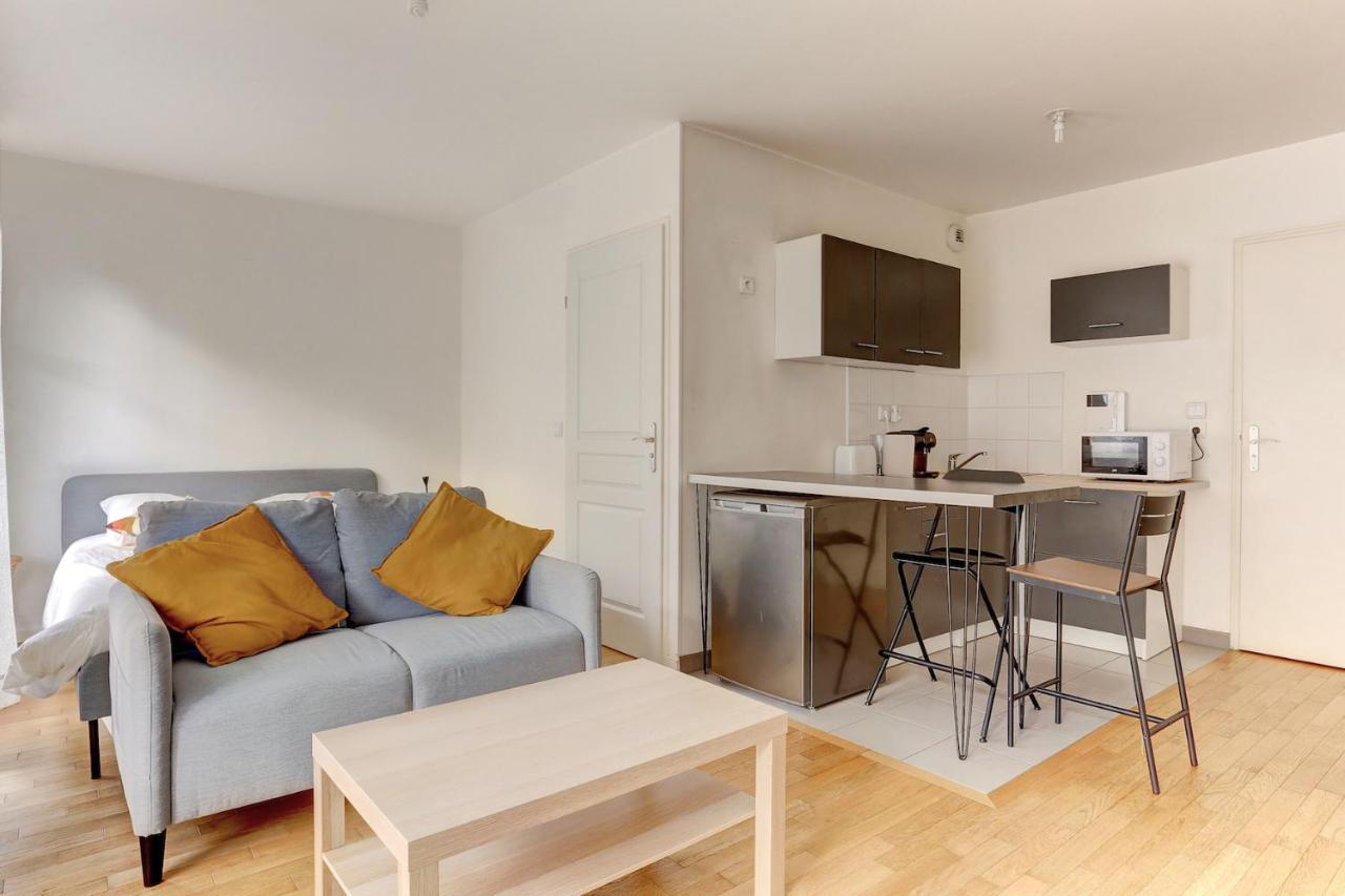 Le Curie - Saint Cyr Apartamento Exterior foto