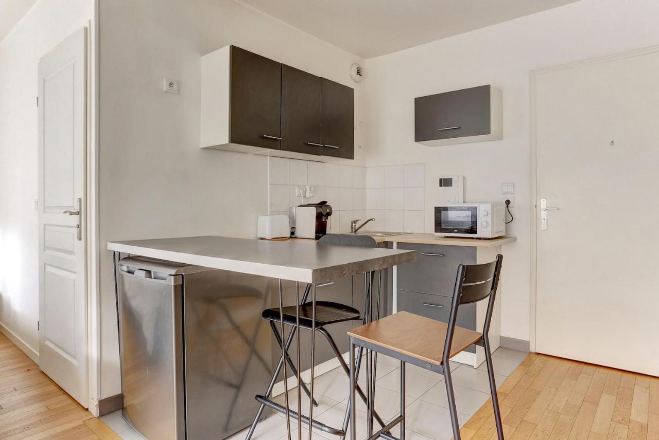Le Curie - Saint Cyr Apartamento Exterior foto
